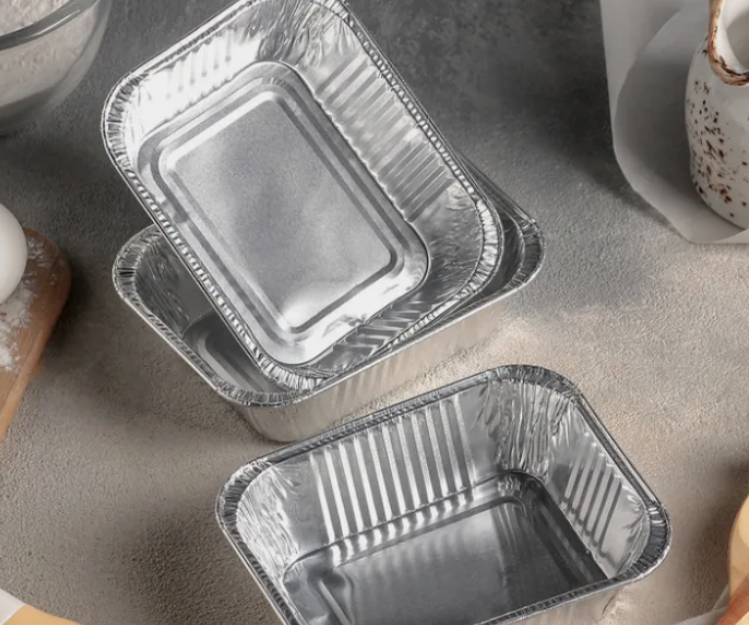 Adakah Peralatan Makan Kerajang Aluminium Selamat untuk Kegunaan Setiap Hari? Panduan Komprehensif